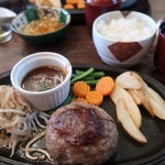 肉SAKABA 飲めるハンバーグ - 