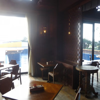 The lounge on the water - 