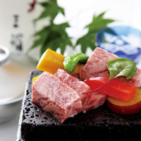 広島牛石焼ステーキ