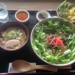 カフェ月星 - ミナのカメカメーランチ（ソーキ丼Ver.）