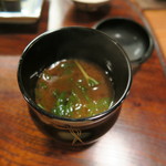 なる屋 - 30年7月　味噌汁