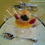 メインダイニングルーム 三笠 - 海の幸と人参のムース