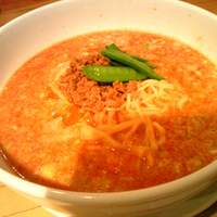 個室中華 頤和園 溜池山王店 - タンタン麺