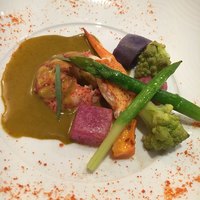 ラトラス - オマール海老のヴァプール プロヴァンサル野菜 ソース エストラゴン