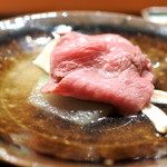 肉割烹 上 - しゃぶしゃぶ 三田牛 勢戸章二34ヶ月サーロイン