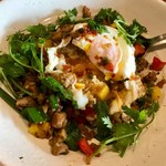 イムイェム - ガパオご飯の目玉焼きの黄身がとろーりと^ ^