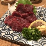 あご出汁餃子･ゆでタン さんじ - 