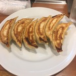 中華料理 餃子の店 三幸園 - 餃子