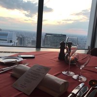 ホテルオークラレストラン新宿 ワイン＆ダイニング デューク - 