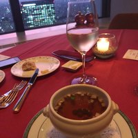 ホテルオークラレストラン新宿 ワイン＆ダイニング デューク - 