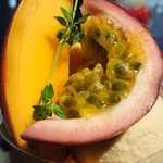 PATISSERIE ASAKO IWAYANAGI - パルフェビジュー マング