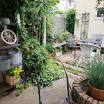 コメルコメル - お外のテーブル