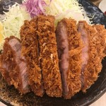 とんかつ 和栗 - カタロースカツ定食(1800円)