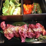 焼肉・ジンギスカン きんぐこんぐ - 