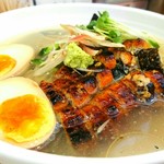 Komugisobadokoroshitennoujigojoukaritempo - 炙り鰻冷や麺 1200円