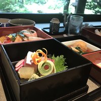旅館 くらしき - 口取り   御合肴   煮物、御造り      旬の地の物は、美味しいですね(^O^)