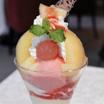資生堂パーラー - 和歌山県 酒井農園産 あらかわの桃のパフェ
