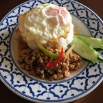 タイ料理アイヤラー - ガパオライス