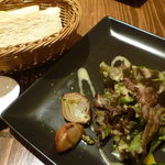 オステリア アルボーレ - ランチの前菜とフォカッチャ（お替わり可）