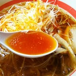 Kourakuen - 幸楽苑の醤油スープ
