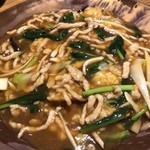 中国菜 四合院凛丹 - 細切り豚肉と筍・椎茸の醤油あんかけチャーハン　900円