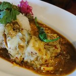 大衆中遊華食堂 八戒 - 骨付鶏(チーズ)カリィ