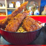 玉龍飯店 - ミックス丼 横から