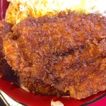 玉龍飯店 - ヒレカツ 1個目