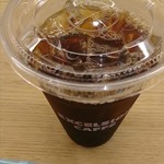 Ekuserushioru Kafe - アイスコーヒー(Ｌ) 450円