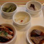 茶馬燕・季節の五種前菜