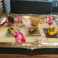 スミレオオサカ - 