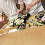 白 - 店主と二番手さんのコンビ