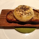 レストラン・モリエール - 山羊のチーズとバケット