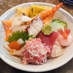 金太楼鮨 - 限定30食 特製おまかせ丼