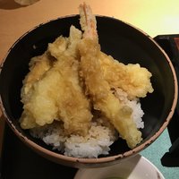 新潟名物 布のり蕎麦とおいしい酒菜 きなせや. 赤坂割烹店 - 