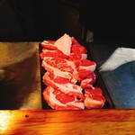 ジンギスバル まーさん - ジンギスカンAセット（左：肩ロース　右：ランプ）@1200円(一人前)