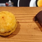 レネ - お菓子をアップ！