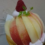 クレープリー チロル - 浅間白桃7月限定クレープ￥1300