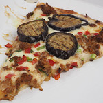 キャプテンフックス・ギャレー - ピッツァ・スモールワールド（アジア）