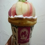 クレープリー チロル - 浅間白桃7月限定クレープ￥1300