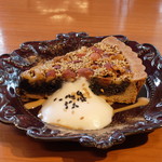 ゴマクロ サロン - ケーキセット(コーヒー付) ¥1,188