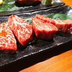 炭火焼肉ぐら - 