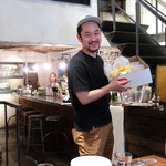 北出食堂 - オーナーの北出茂雄氏