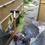 花鐘亭 はなや - 獅子脅し　【　２０１１年７月　】