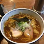 麺処 びぎ屋 - 醤油ラーメン大盛750円+100円