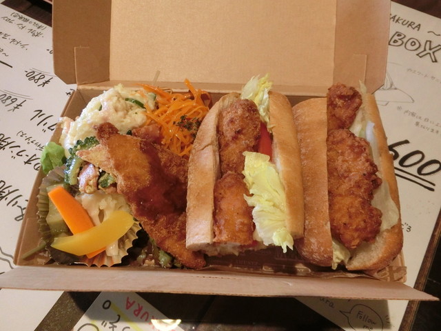 リニューアル 野田屋町バルsakura 西川緑道公園 バル バール 食べログ リニューアル 野田屋町バルsakura 西川緑道公園 バル バール 食べログ