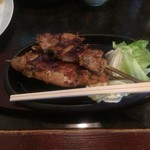 Yourouno Taki - 鶏ももジャンボ串(７３４円)