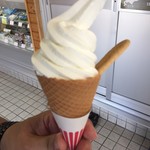 トラピスト修道院 売店 - ソフトクリーム350円