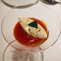 ARMONICO - スペシャリテ☆トマトのジュレとモッツアレラチーズのムースのカプレーゼ