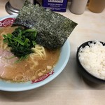 ラーメン 町田家 - 